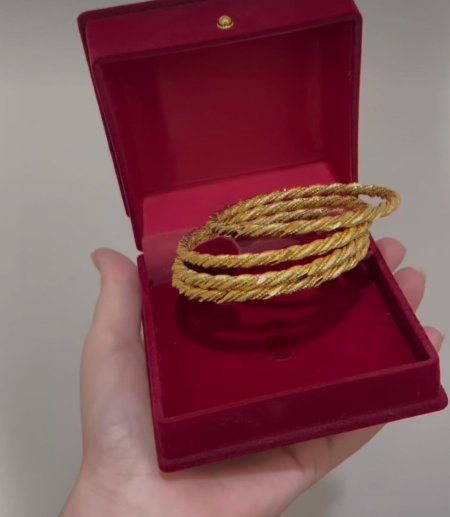 طقم 4  سحبات جدل