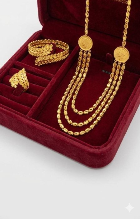 طقم عقد ٣ طبقات سوارة وخاتم