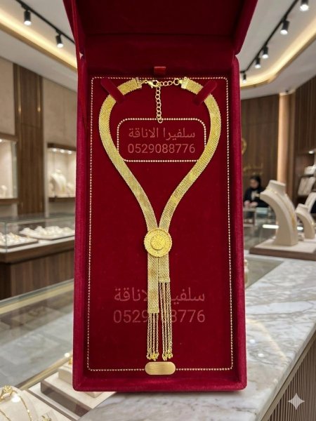 عقد شال خليجي فرزاكي طويل