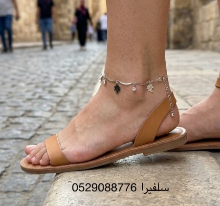 خلخال فضي مع تعليقة ورقات